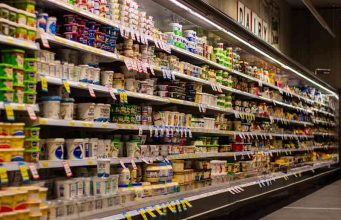 El consumo de ultraprocesados durante el embarazo se relaciona con una mayor ingesta de estos alimentos en la infancia