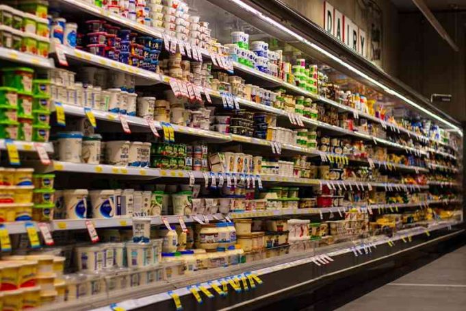 El consumo de ultraprocesados durante el embarazo se relaciona con una mayor ingesta de estos alimentos en la infancia