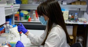 El difícil recorrido vital de un medicamento