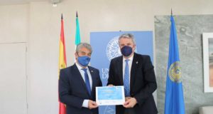 La UAL planta cara al tabaquismo con la Red Andaluza de Servicios Sanitarios y Espacios Libres de Humo