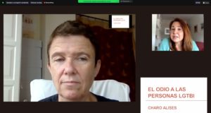 Charo Alises en la UAL: “No hay leyes ‘contra LGTBI’, pero sí existe un control social que obvia la parte afectiva”
