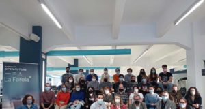 Estudiantes de la UMA exploran oportunidades de emprendimiento con startups