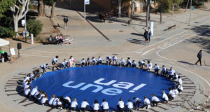 La UAL se suma al Día de la Solidaridad promocionando su programa UAL UNE
