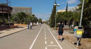 Instituciones, empresas y asociaciones analizan en la UAL cómo avanzar hacia una movilidad más sostenible