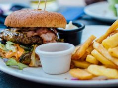 Cómo se calculan las calorías de un plato y por qué podrían aparecer en los menús de los restaurantes
