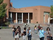 La UCLM ofrece 230 becas de colaboración para estudiantes de grado y máster en 2027