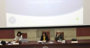 Casi un centenar de estudiantes en la XV Olimpiada de Economía de la UAL