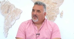 De la geología al mundo de los cuentos, el viaje emprendido por un investigador de la UHU