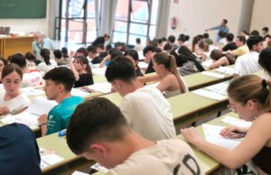 La Universidad de Oviedo convoca 135 concursos para renovar las bolsas de empleo temporal de personal docente e investigador