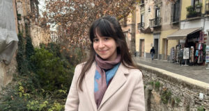 Marina Simón Ruiz, una alumna ’14’ en la EvAU de la UCLM aclara cómo a alcanzado la nota máxima