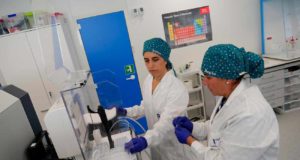 La nueva sala de investigación de la UMA libre de partículas metálicas