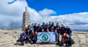La iniciativa que ha llevado a estudiantes de Trabajo Social de la UMA a coronar las cumbres más altas de Andalucía