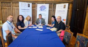 La UCAM participa en un proyecto europeo para crear materiales metálicos para prótesis de cadera