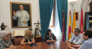 Nuevo plan de la UCAM para fomentar vocaciones científicas de chicas