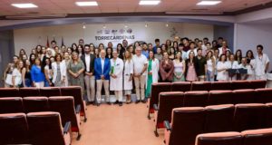 La primera promoción de Medicina de la UAL inicia sus prácticas hospitalarias
