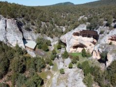 El Valle de Arlanza abrirá en otoño «La senda de los Neandertales», Cueva Millán estrenará cubierta y el abrigo de El Estillín cerramiento