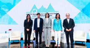 El Gobierno financiará el 80% de la matrícula a 8.000 universitarios que cursen estudios sobre IA