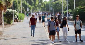 La UAL inicia el curso con la renovación del sello de Zona Cardioasegurada: cuenta con 14 desfibriladores