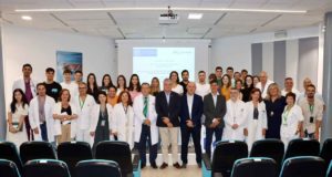El alumnado de Medicina de la UAL inicia sus prácticas en el Hospital de Poniente