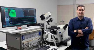 Un profesor de la UCLM recibe 1,6 millones para desarrollar nuevos materiales de dispositivos OLED