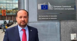 La Junta le pasa la pelota al Ministerio de Ciencia en el caso de los grados de IA e Ingeniería Biomédica