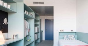 Últimos días para solicitar las becas Residencia y Máster Caja Rural del Sur-UHU