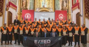 Estudiantes de 20 países de Oriente Medio y África se gradúan en la UCAM