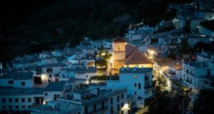 Un sistema de IA predice la duración de las estancias turísticas en la Alpujarra granadina