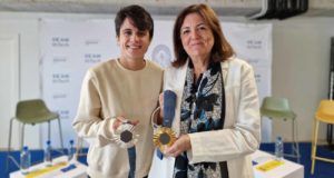 La presidenta de la UCAM recibe a la doble medallista olímpica María Pérez