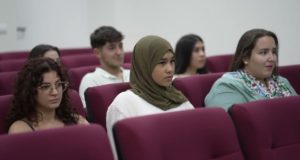 La UHU pone en marcha el ´Banco de la Escucha´, para el apoyo emocional entre los estudiantes