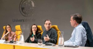 La bailaora Patricia Guerrero y el poeta Alberto Conejero desvelan en la UJA los entresijos de su colaboración en torno a Lorca
