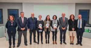 Andalucía refuerza la financiación para el Centro de Biología Molecular