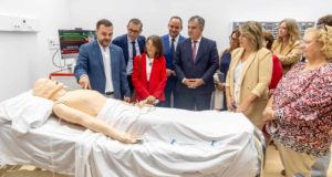Enfermería de Cartagena estrena una nueva sala de simulación con material de alta fidelidad