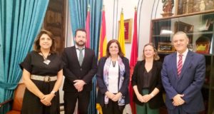 Estudiantes del área de salud de la UCAM realizarán prácticas en dos de las residencias del grupo Caser