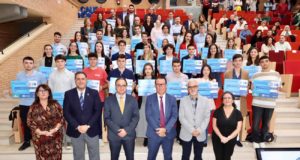La UAL entrega sus Becas de Excelencia a 38 estudiantes
