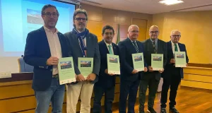 Precios bajos al agricultor y descenso en el consumo: los principales retos para el sector del aceite de oliva