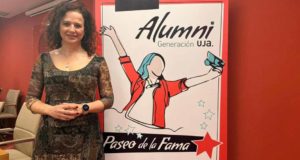 La enfermera Mar Quirós Solas, la última egresada ilustre al incorporarse en 2024 al ‘Paseo de la Fama’ de la UJA