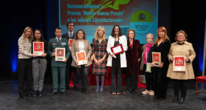 La UHU recibe el Premio Martín Alonso Pinzón a los valores constitucionales