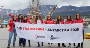 Zarpa hacia la Antártida la expedición científica de mujeres en la que participan ocho españolas