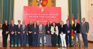 El rector y los miembros del nuevo equipo de Gobierno de la UCLM toman posesión de sus cargos
