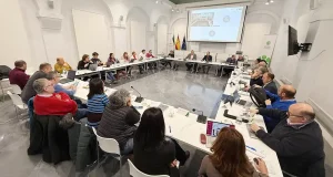 Más de 14.000 docentes andaluces mejoran su retribución con los complementos autonómicos