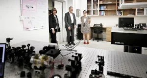 Uno de los laboratorios de óptica cuántica más avanzados: ha sido inaugurado por el Nobel Serge Haroche