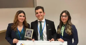 Doble representación de la UJA en la final de la Liga de Debate Universitario