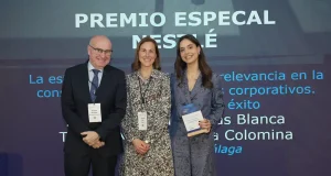 Premio para una egresada de la UMA por un trabajo sobre el ámbito de la distribución