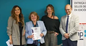 La UHU recibe tres nuevos sellos de calidad CEA-APQ para sus publicaciones académicas