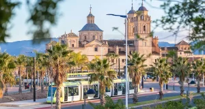 La UCAM premiará a quienes lleguen al campus de manera sostenible