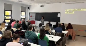 Las facultades de Ciencias y de Ciencias Económicas y Empresariales de la UA, acreditadas por la AVAP