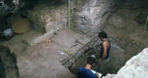 Los neandertales del sur de la Península Ibérica cazaban caballos, ciervos y uros