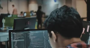 Los másteres en ingeniería de 2025 para estar a la vanguardia en electrónica y software
