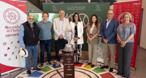 La UHU expone la Copa del Rey de Tenis